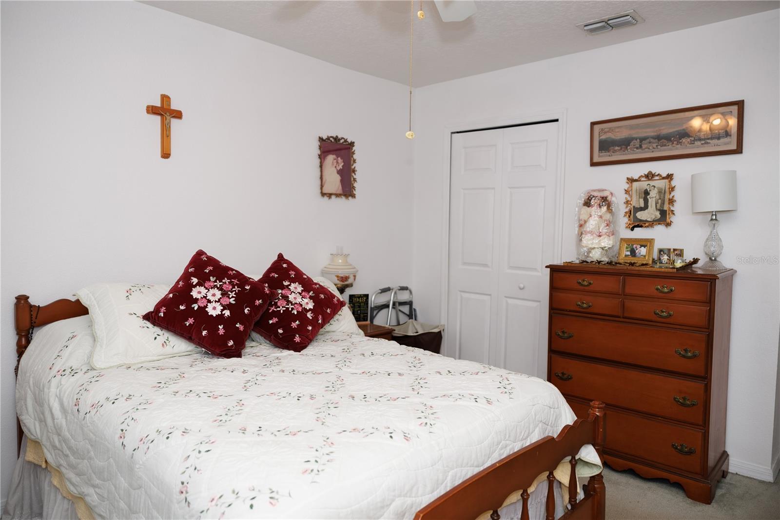 Image 33 of 45 For 1108 Chateau Circle