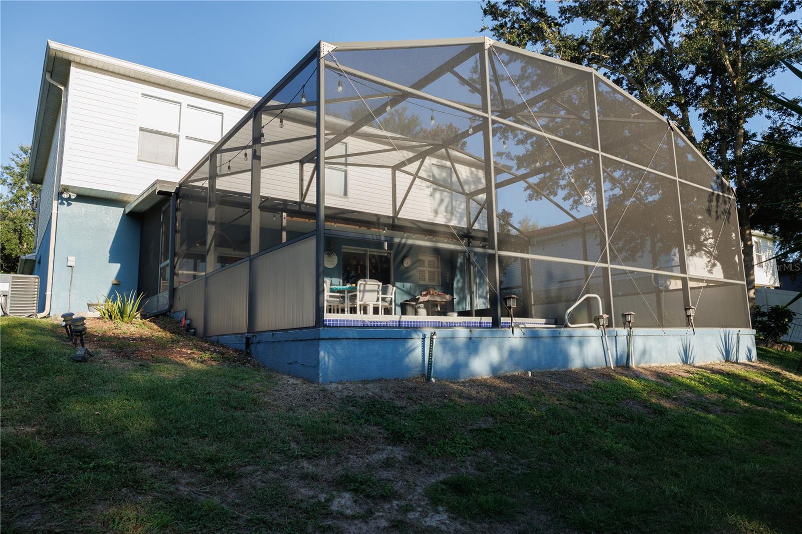 Image 43 of 45 For 1108 Chateau Circle
