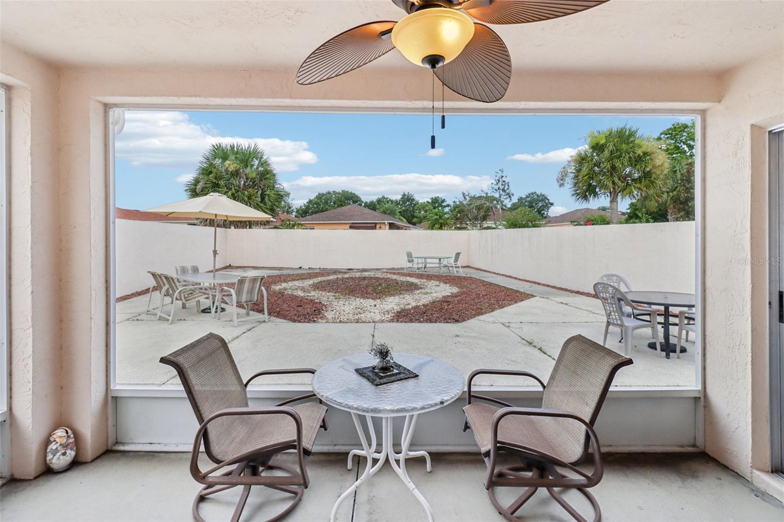 Image 20 of 45 For 914 Mendoza Boulevard