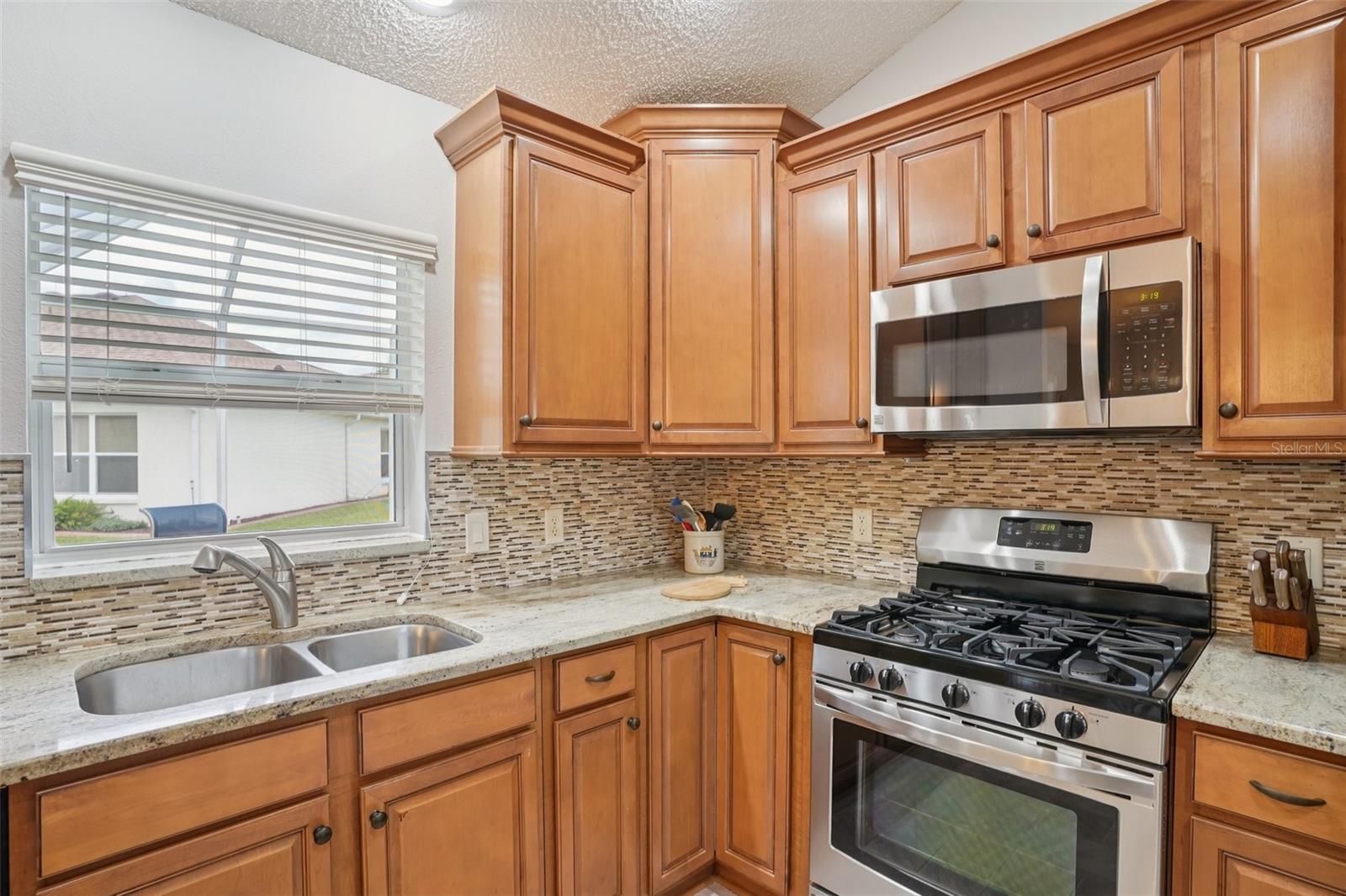 Image 15 of 52 For 9058 177th Grassmere Street