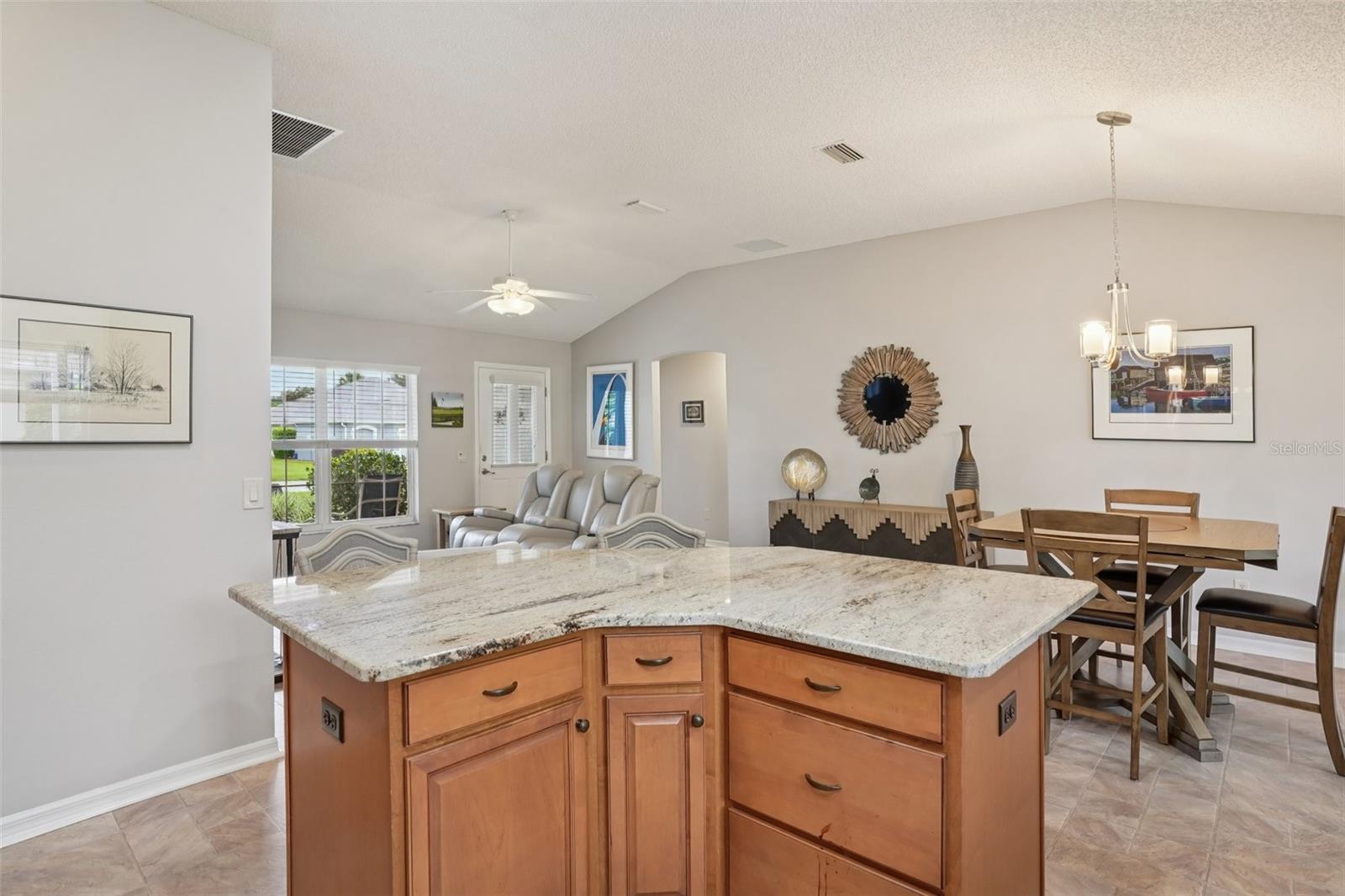 Image 16 of 52 For 9058 177th Grassmere Street