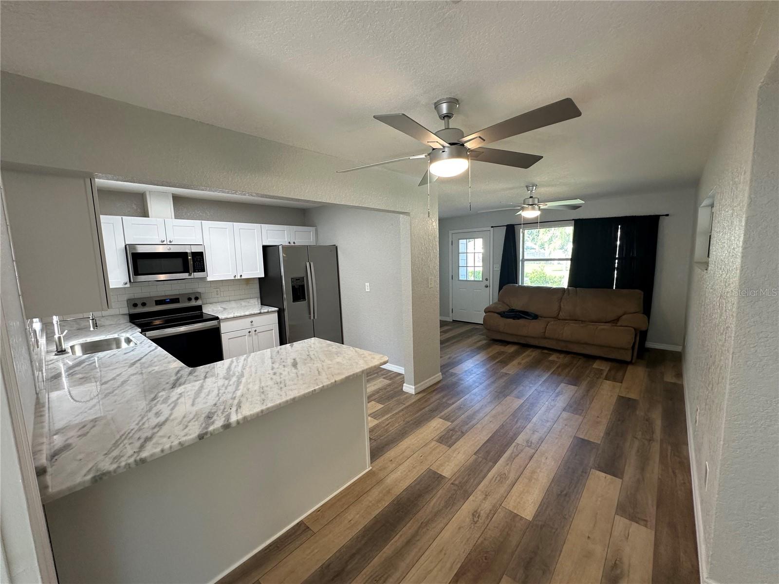 Image 2 of 14 For 612 Stanley Avenue