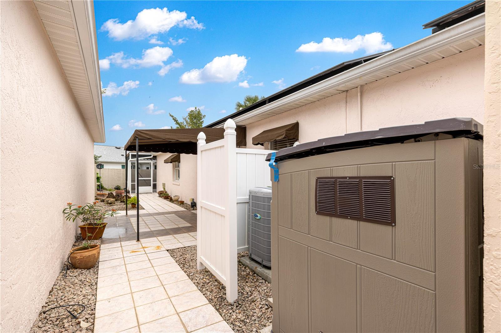 Image 35 of 42 For 748 Hernandez Drive