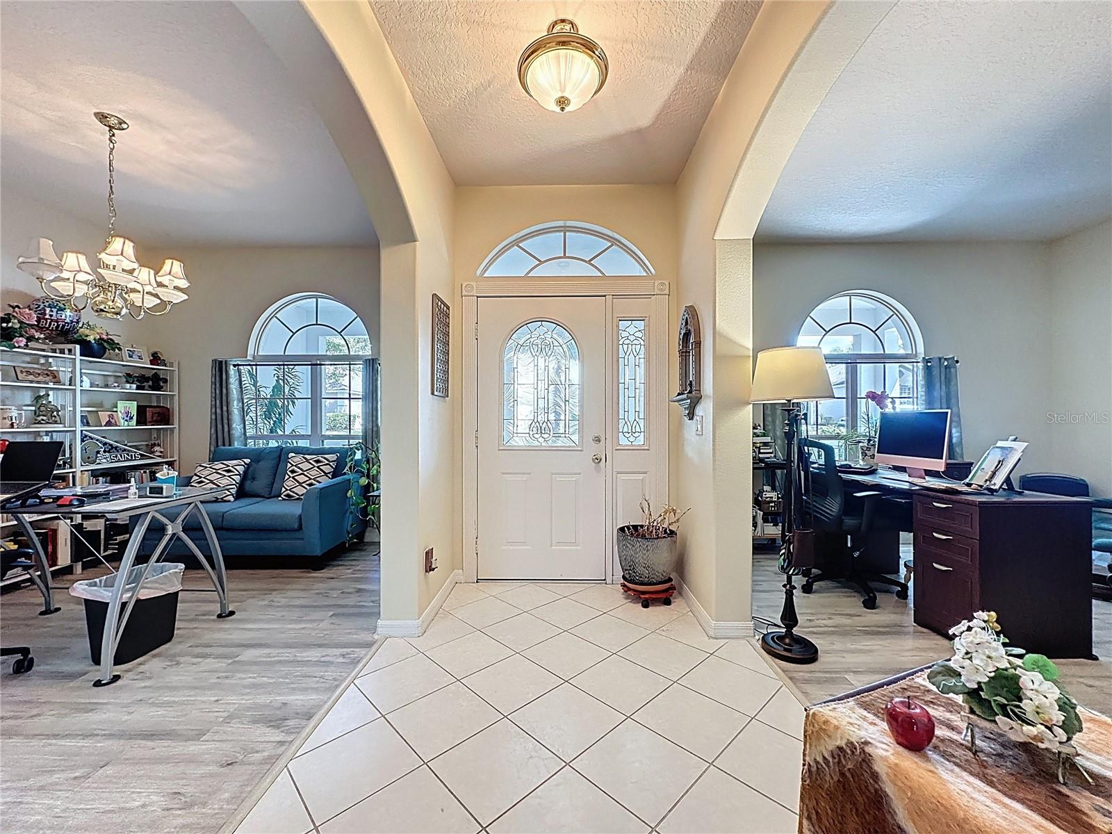 Image 18 of 75 For 2243 Addison Avenue