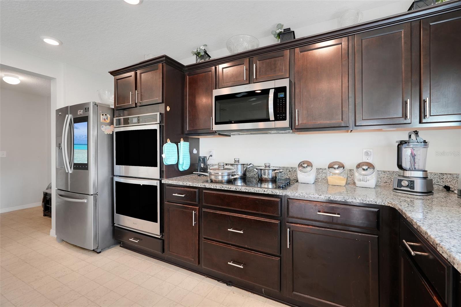 Image 10 of 24 For 2111 Ficus Street
