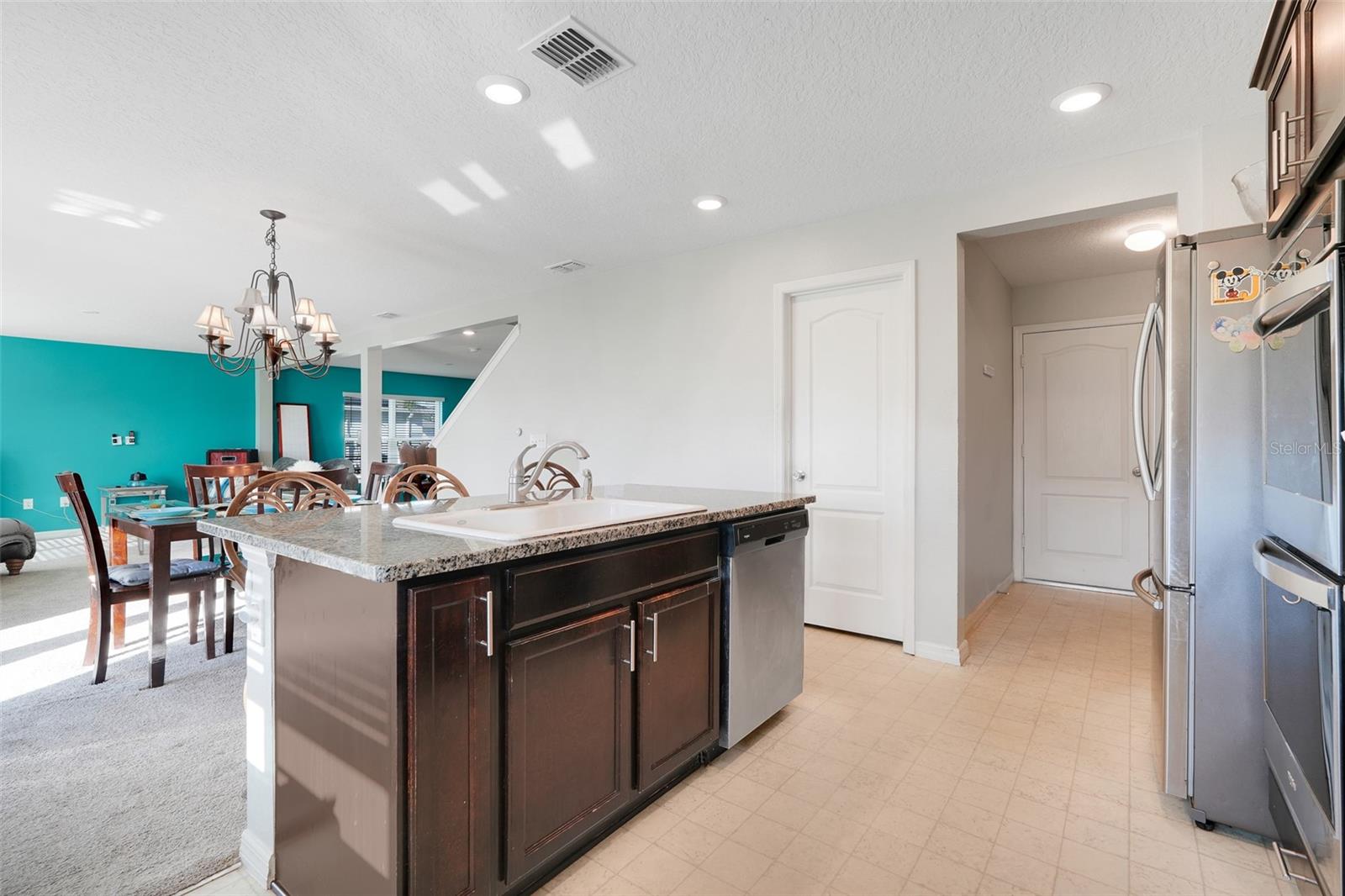 Image 12 of 24 For 2111 Ficus Street
