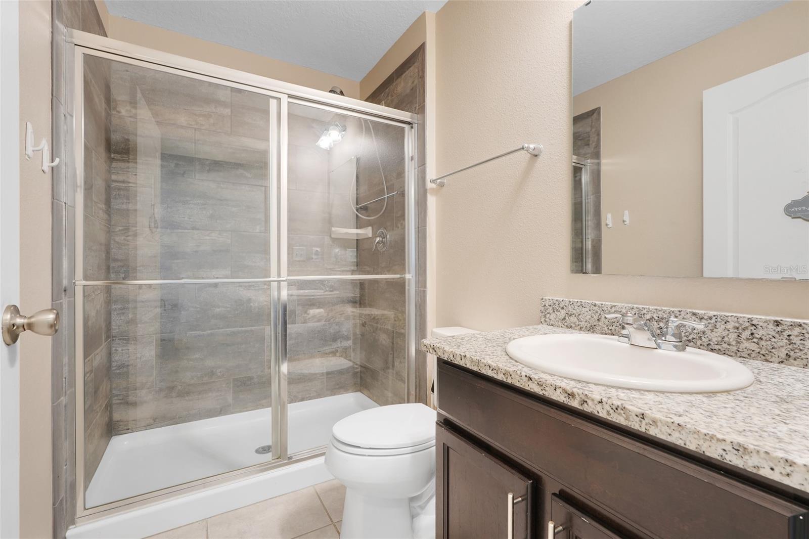Image 5 of 24 For 2111 Ficus Street