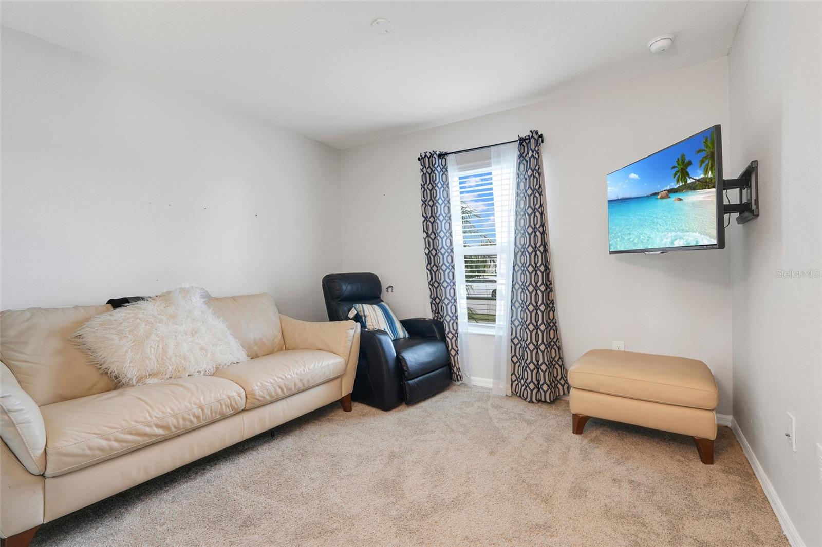 Image 6 of 24 For 2111 Ficus Street