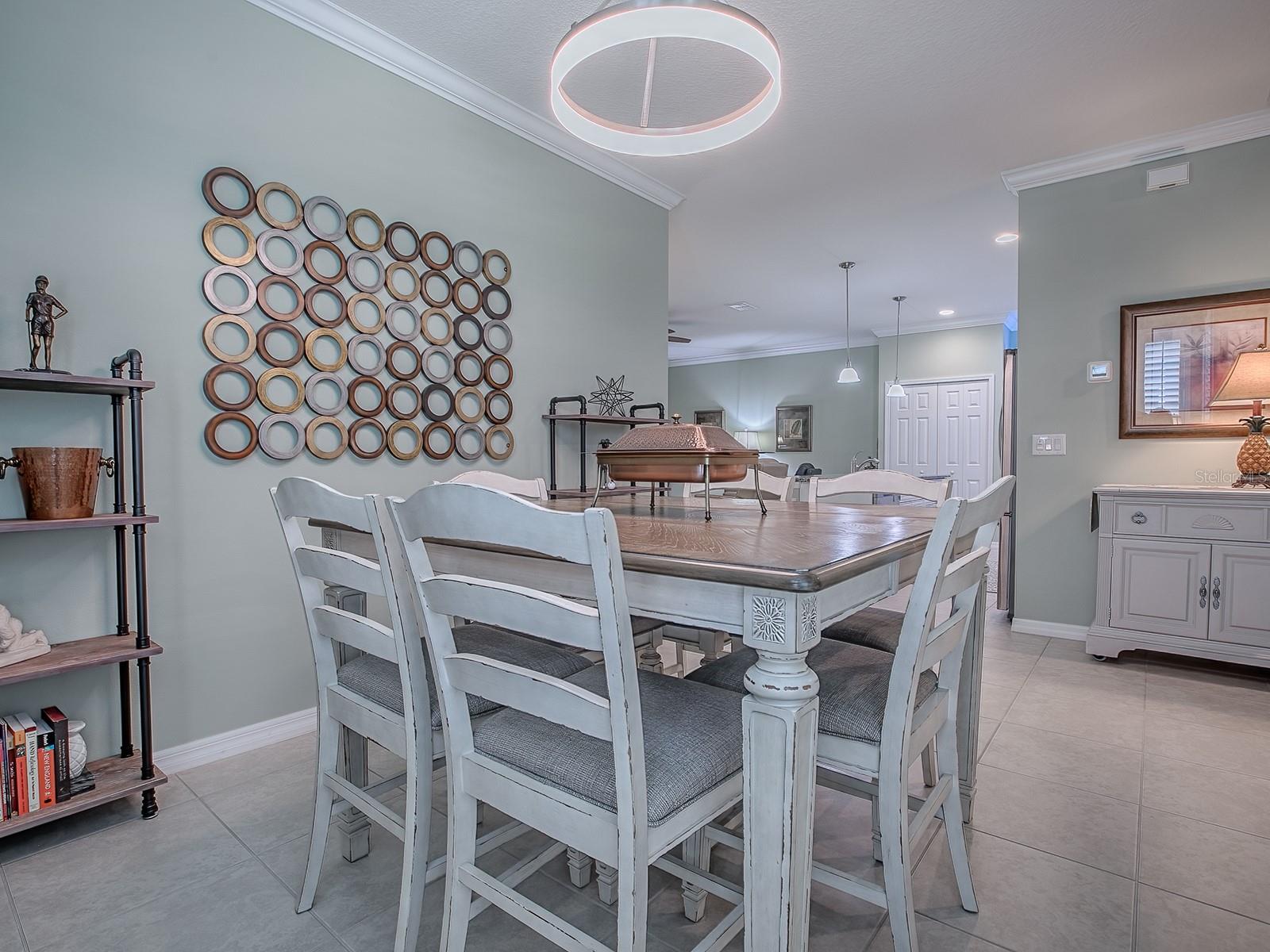 Image 16 of 37 For 26939 White Plains Way