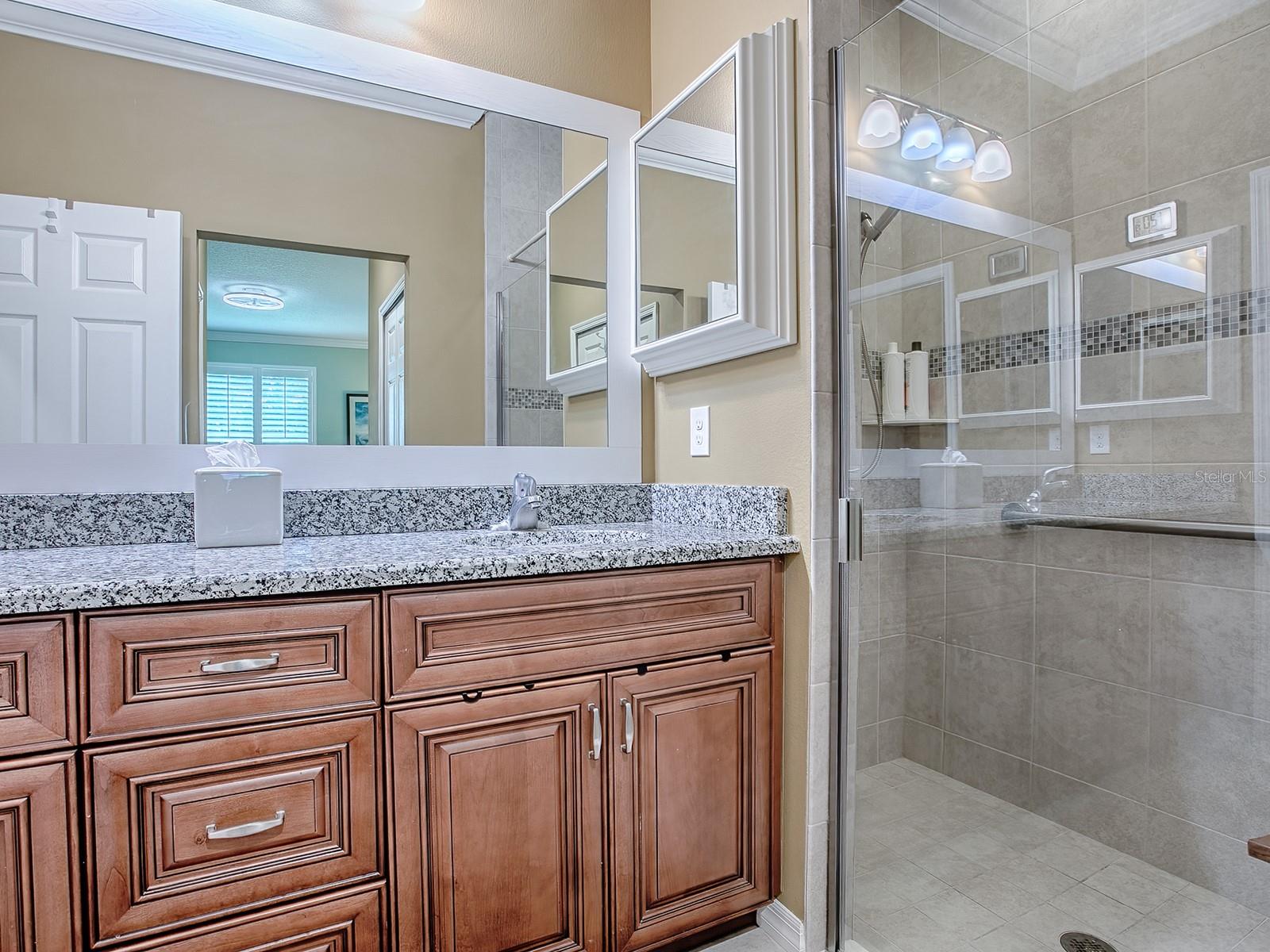 Image 22 of 37 For 26939 White Plains Way