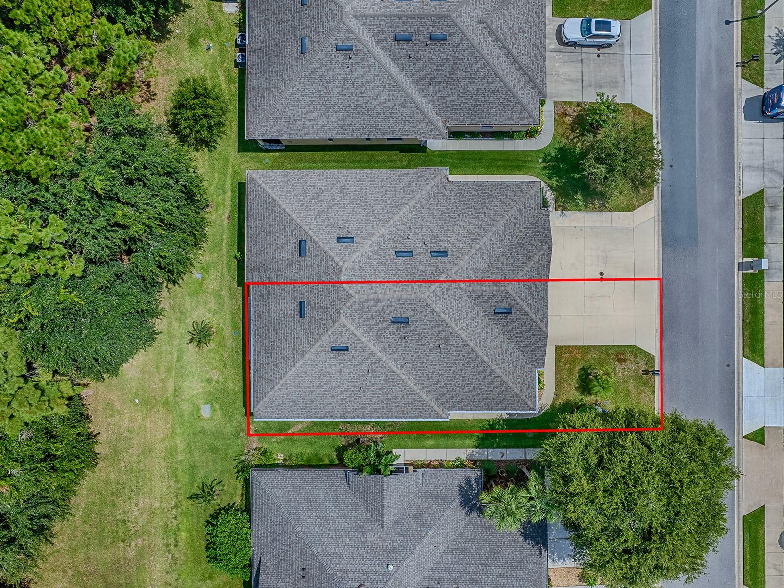 Image 34 of 37 For 26939 White Plains Way