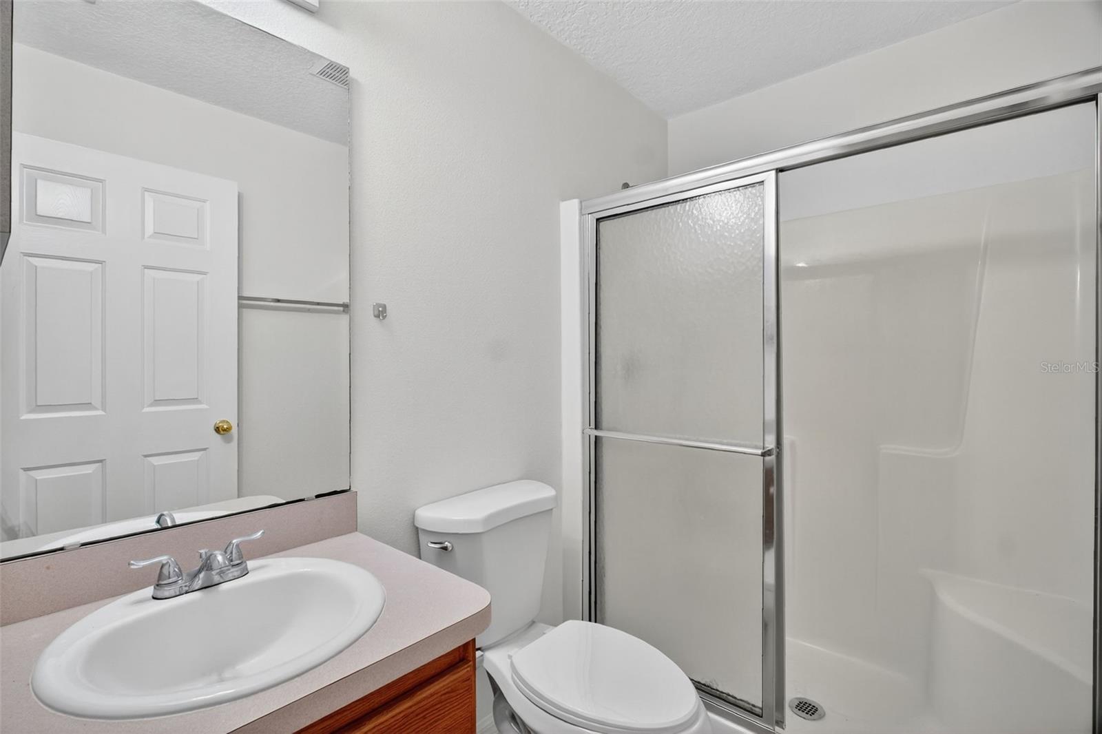 Image 12 of 17 For 525 Paulling Drive