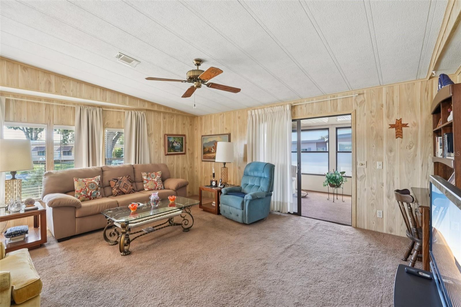 Image 10 of 27 For 1317 Mohawk Circle