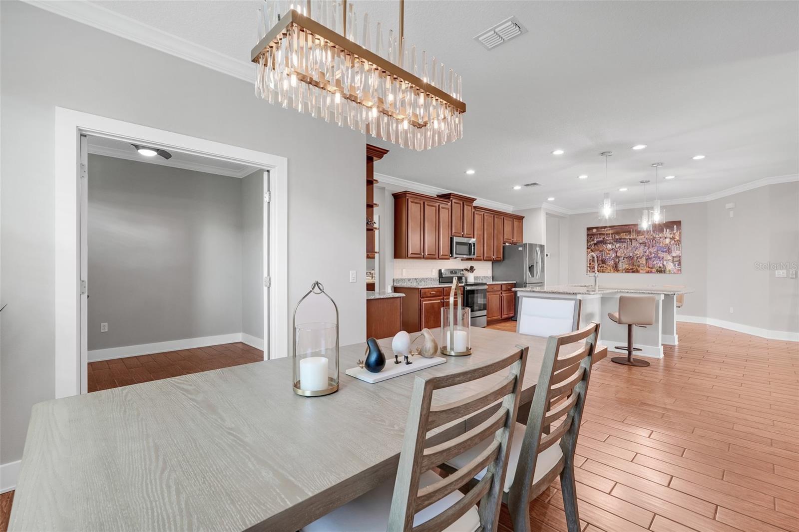 Image 16 of 64 For 313 Blue Cypress Drive