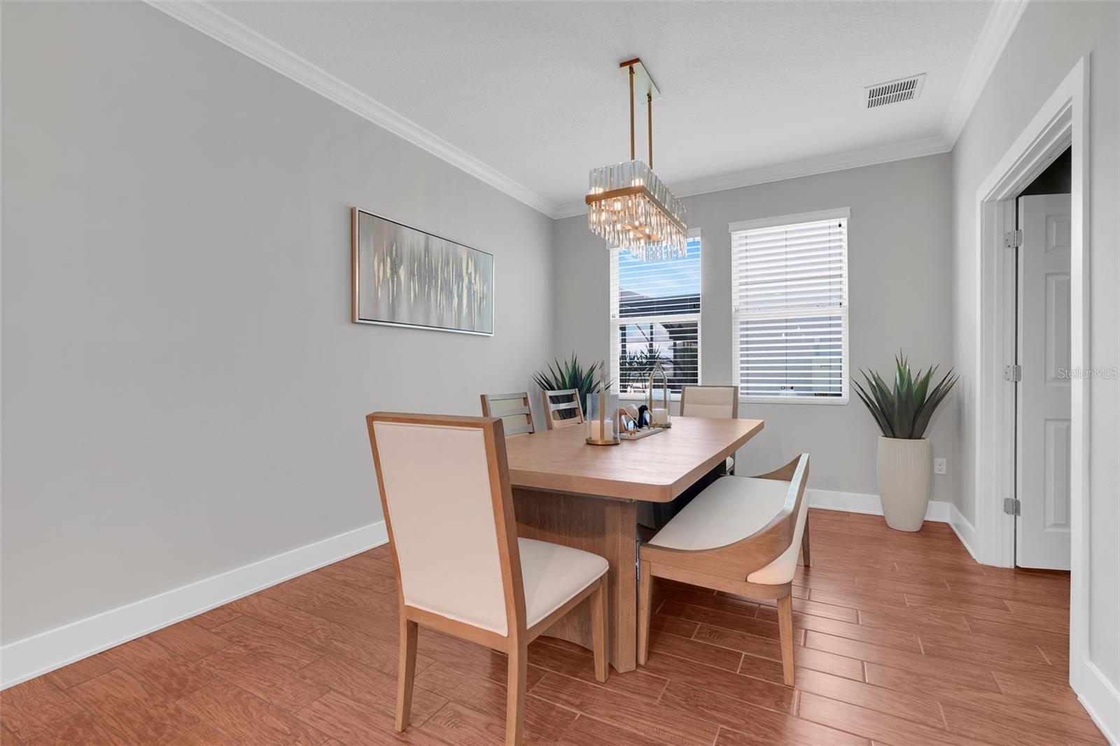 Image 17 of 64 For 313 Blue Cypress Drive