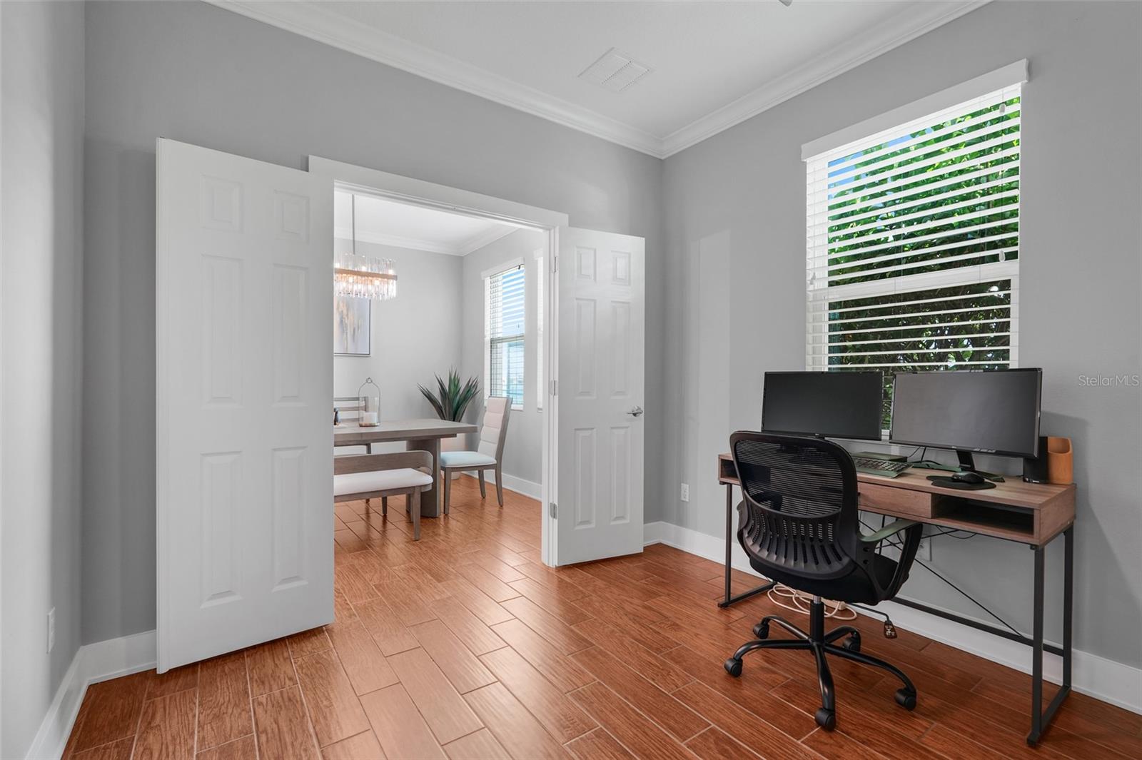 Image 18 of 64 For 313 Blue Cypress Drive