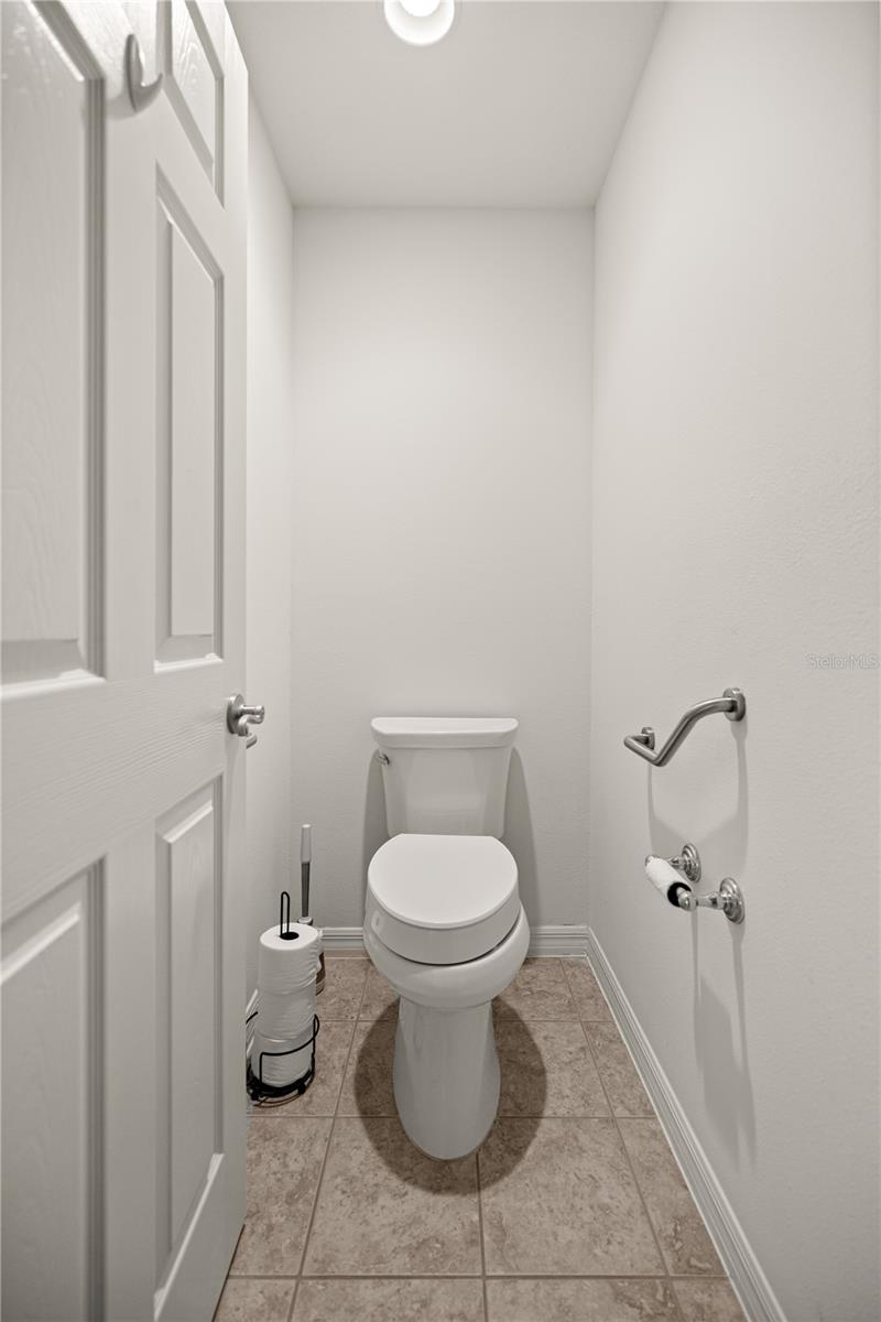 Image 15 of 32 For 859 Amber Court