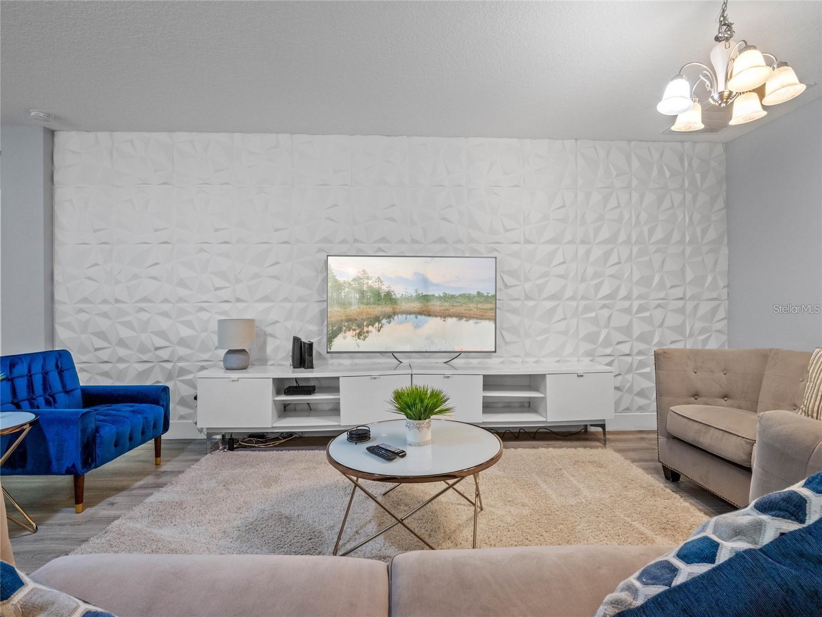 Image 14 of 33 For 1343 Yorkshire Court