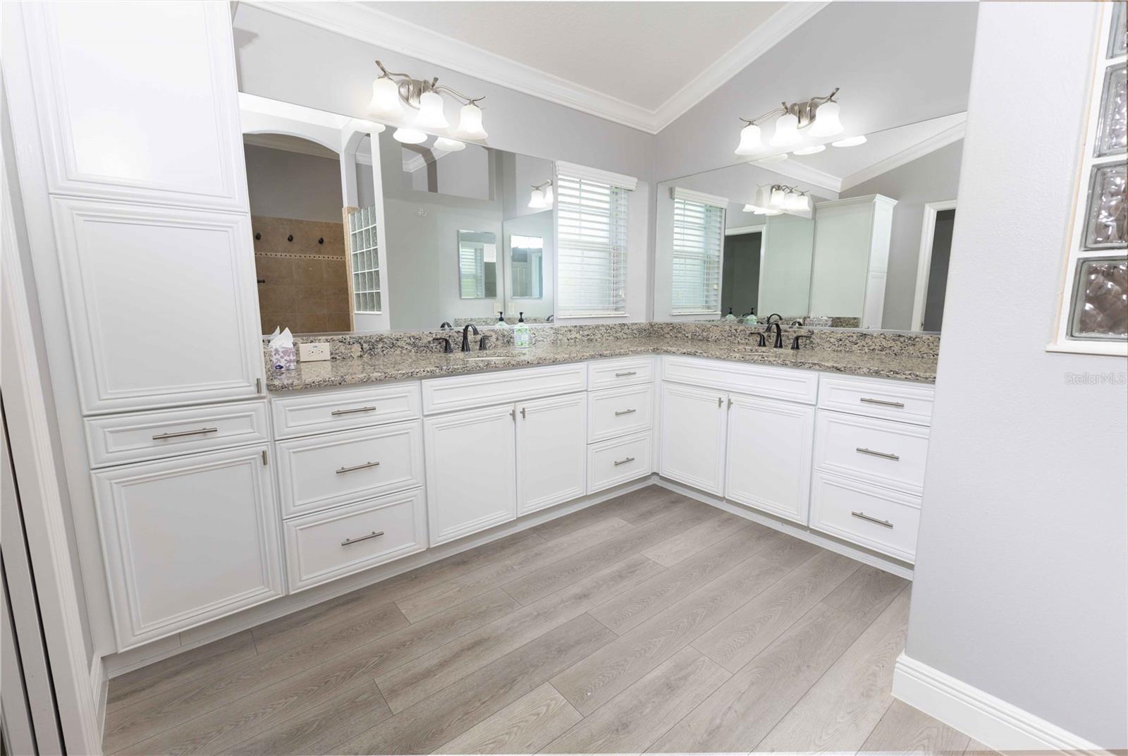 Image 15 of 35 For 3976 Ironwood Lane