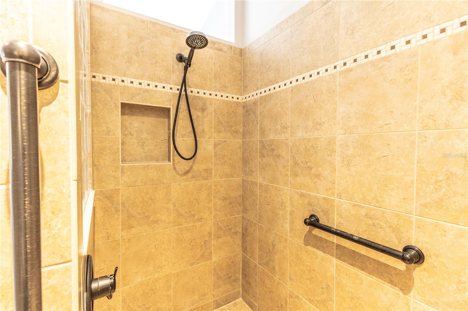 Image 17 of 35 For 3976 Ironwood Lane