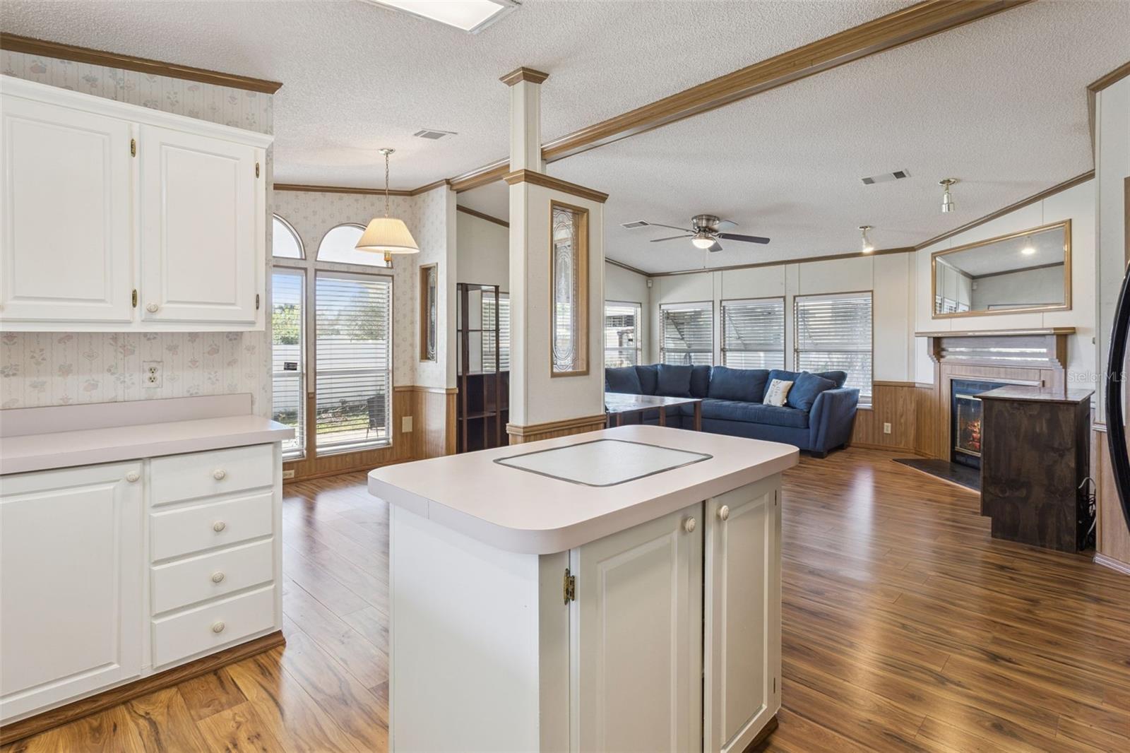 Image 15 of 34 For 11419 Bobwhite Boulevard