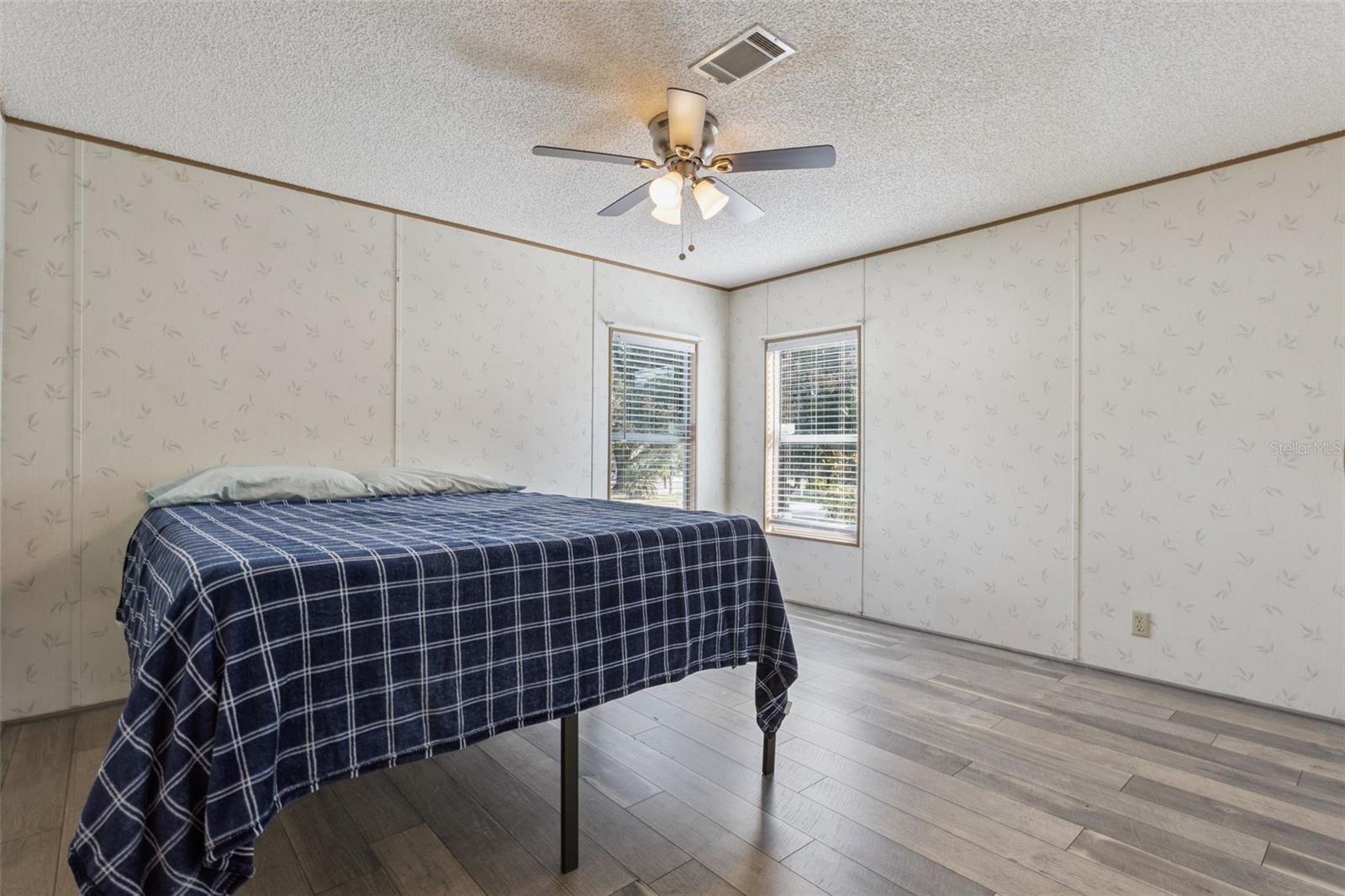 Image 20 of 34 For 11419 Bobwhite Boulevard