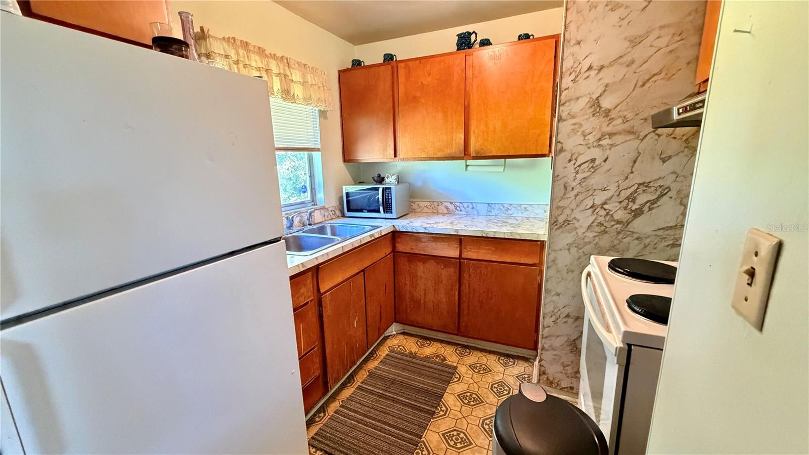 Image 11 of 20 For 3307 Mahalia Place