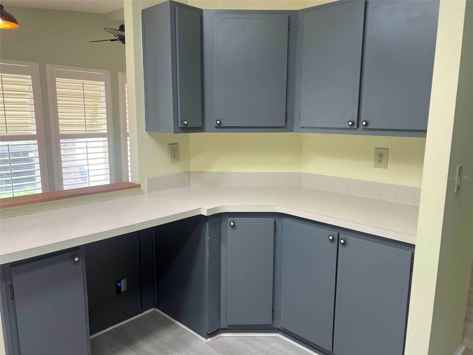 Image 8 of 21 For 1617 Hilton Head Boulevard