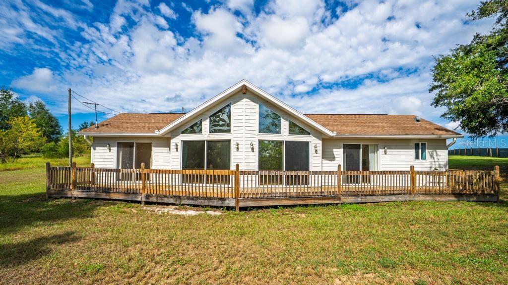 Image 4 of 53 For 15585 170th Avenue