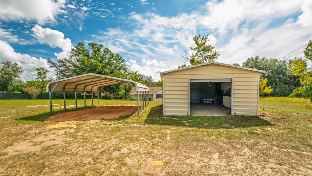 Image 45 of 53 For 15585 170th Avenue