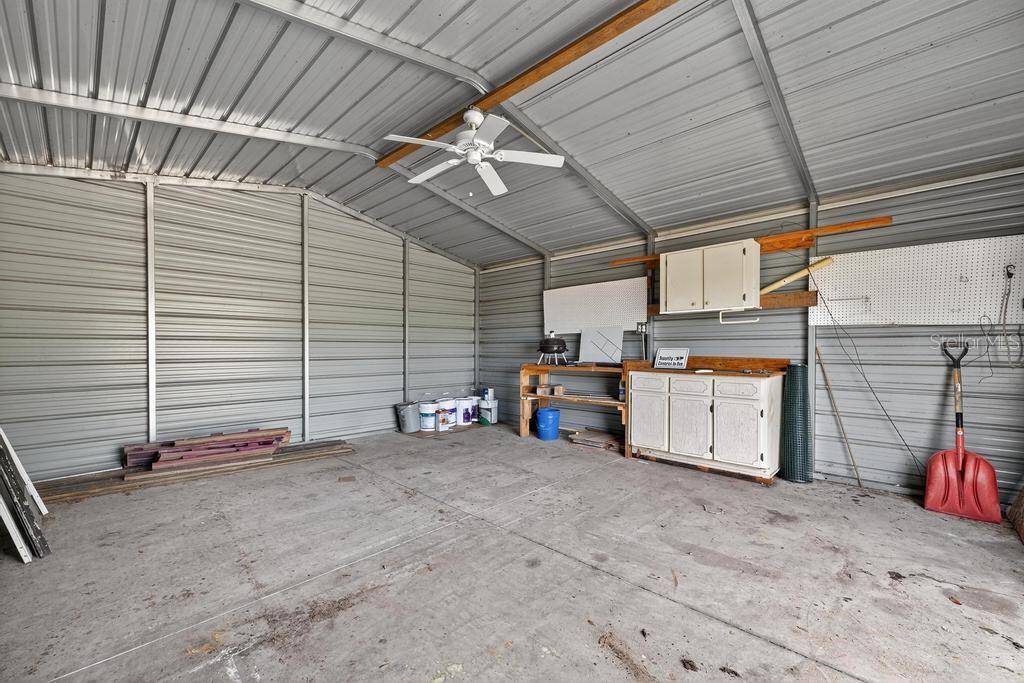 Image 47 of 53 For 15585 170th Avenue