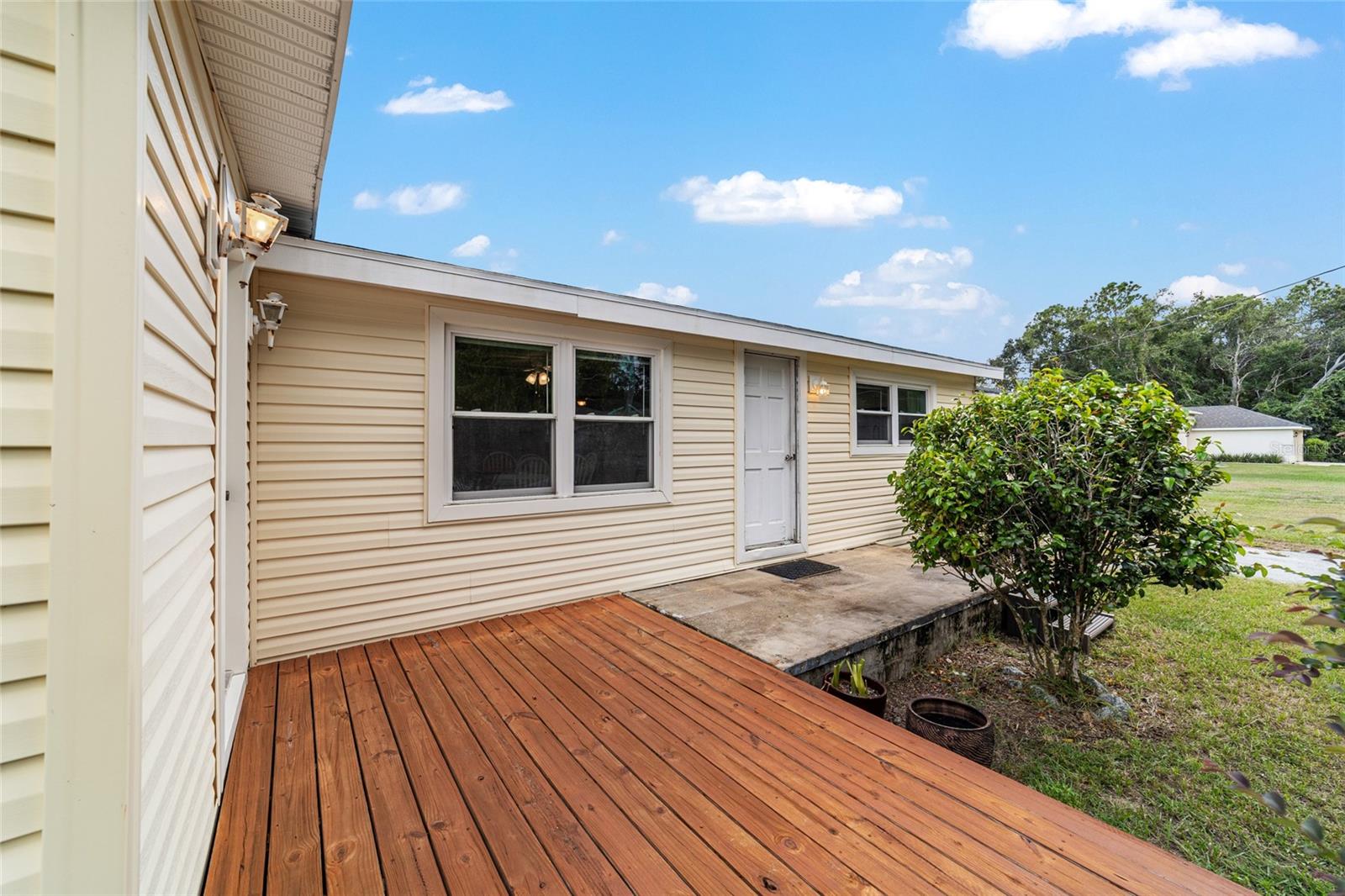 Image 11 of 56 For 15815 84th Avenue