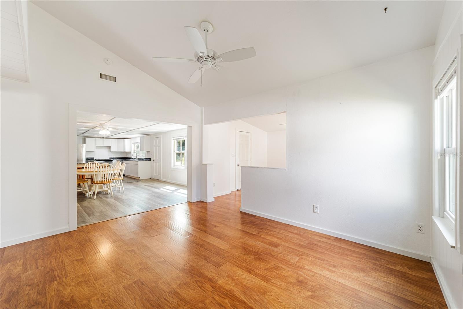 Image 27 of 56 For 15815 84th Avenue