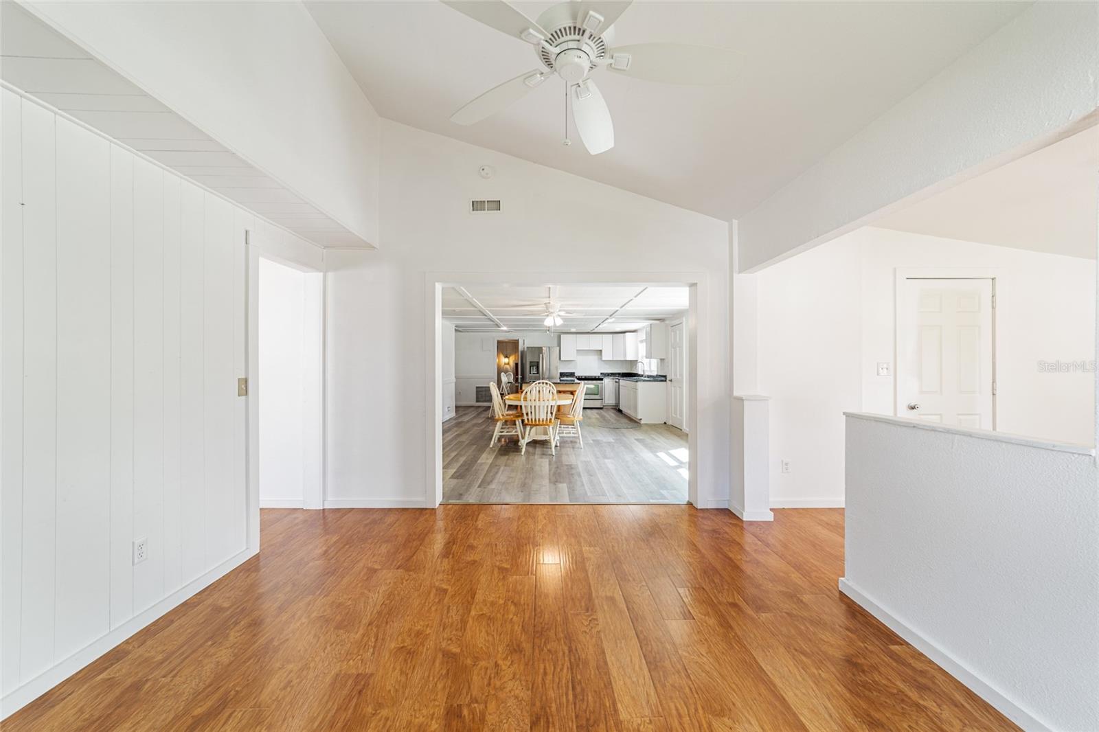 Image 28 of 56 For 15815 84th Avenue