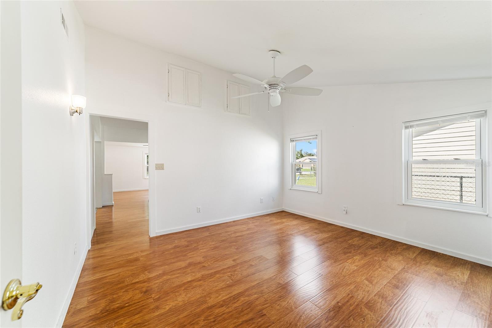 Image 37 of 56 For 15815 84th Avenue