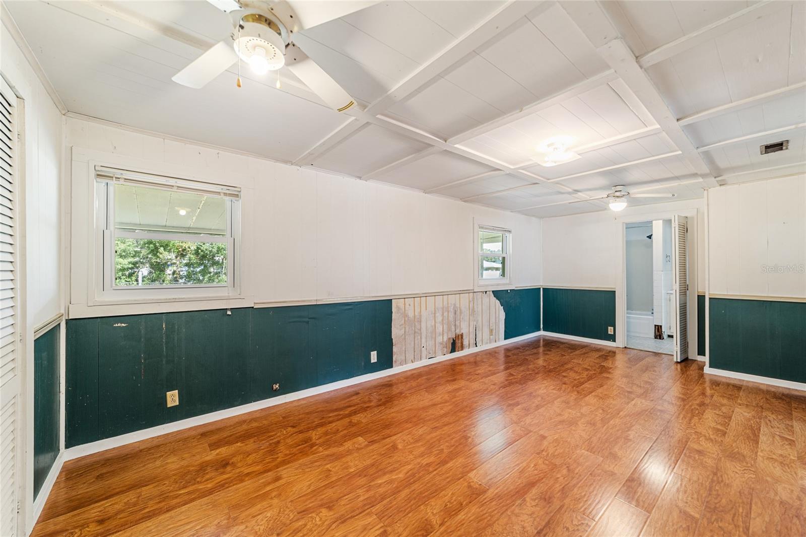 Image 41 of 56 For 15815 84th Avenue