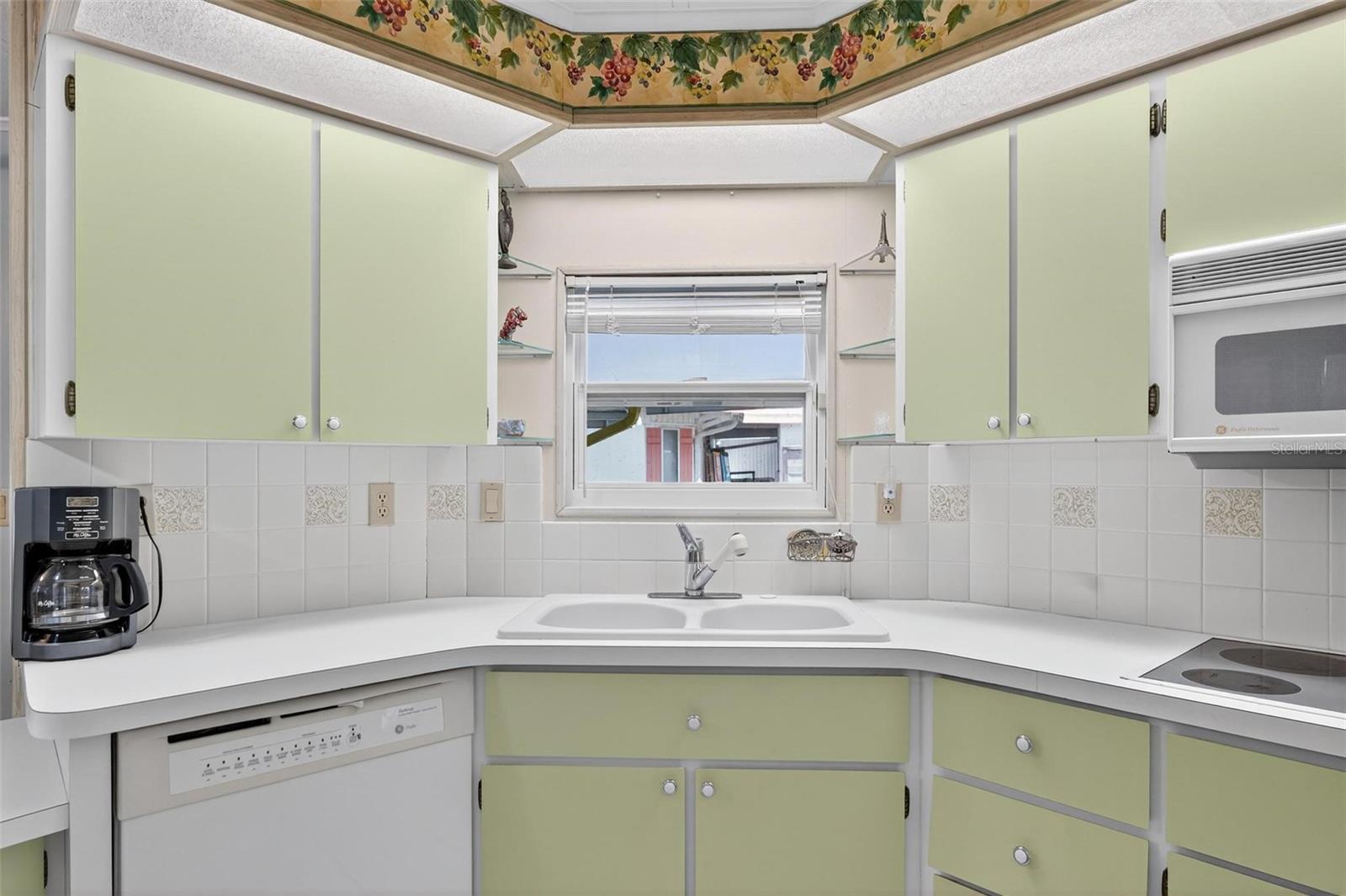 Image 21 of 69 For 1004 Todd Way