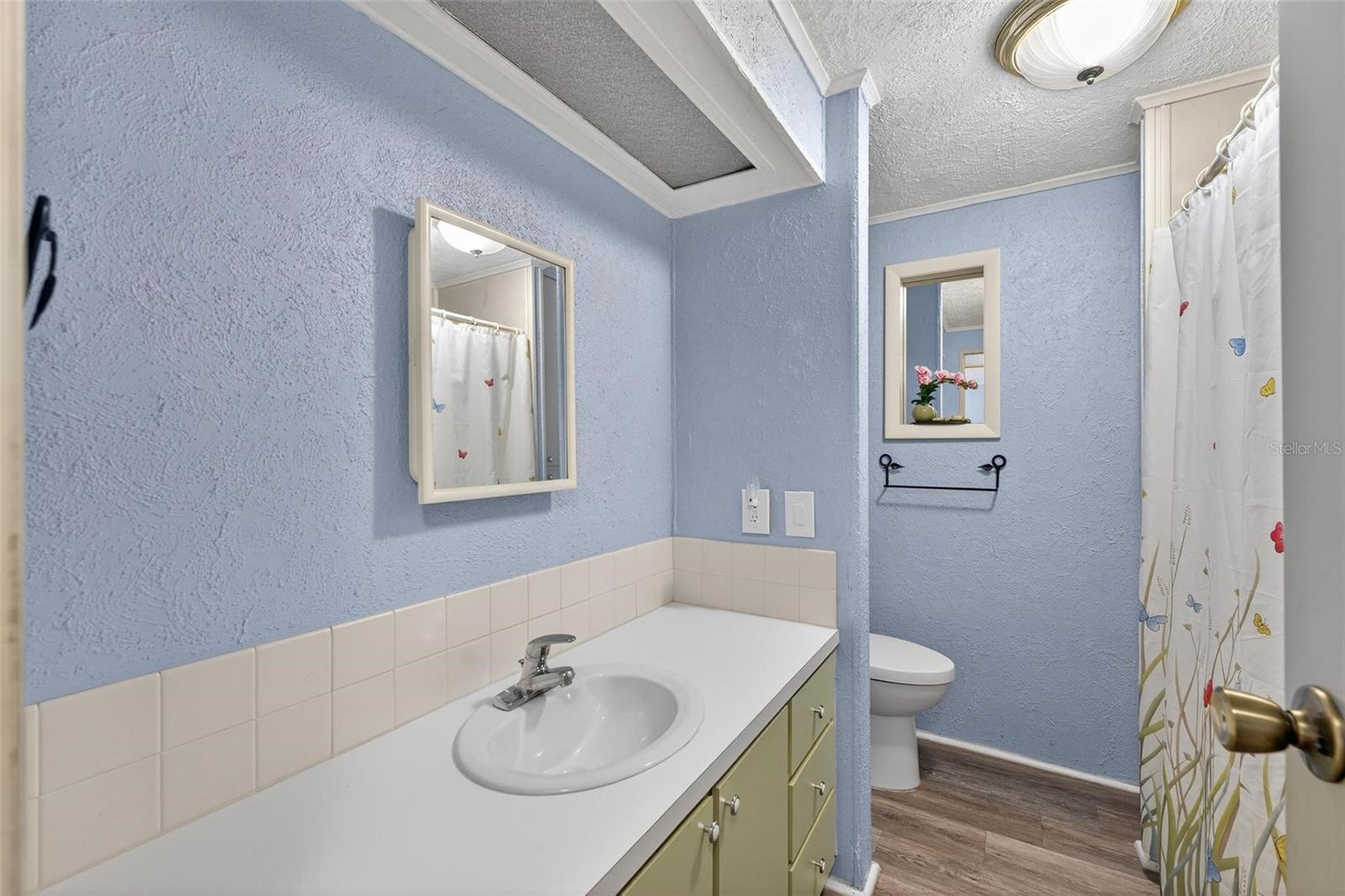 Image 33 of 69 For 1004 Todd Way