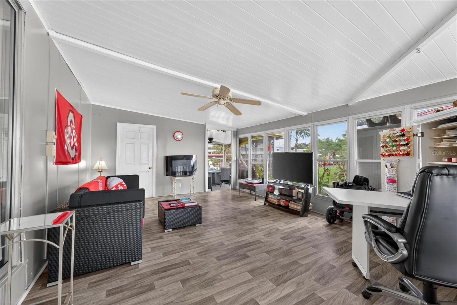 Image 36 of 69 For 1004 Todd Way