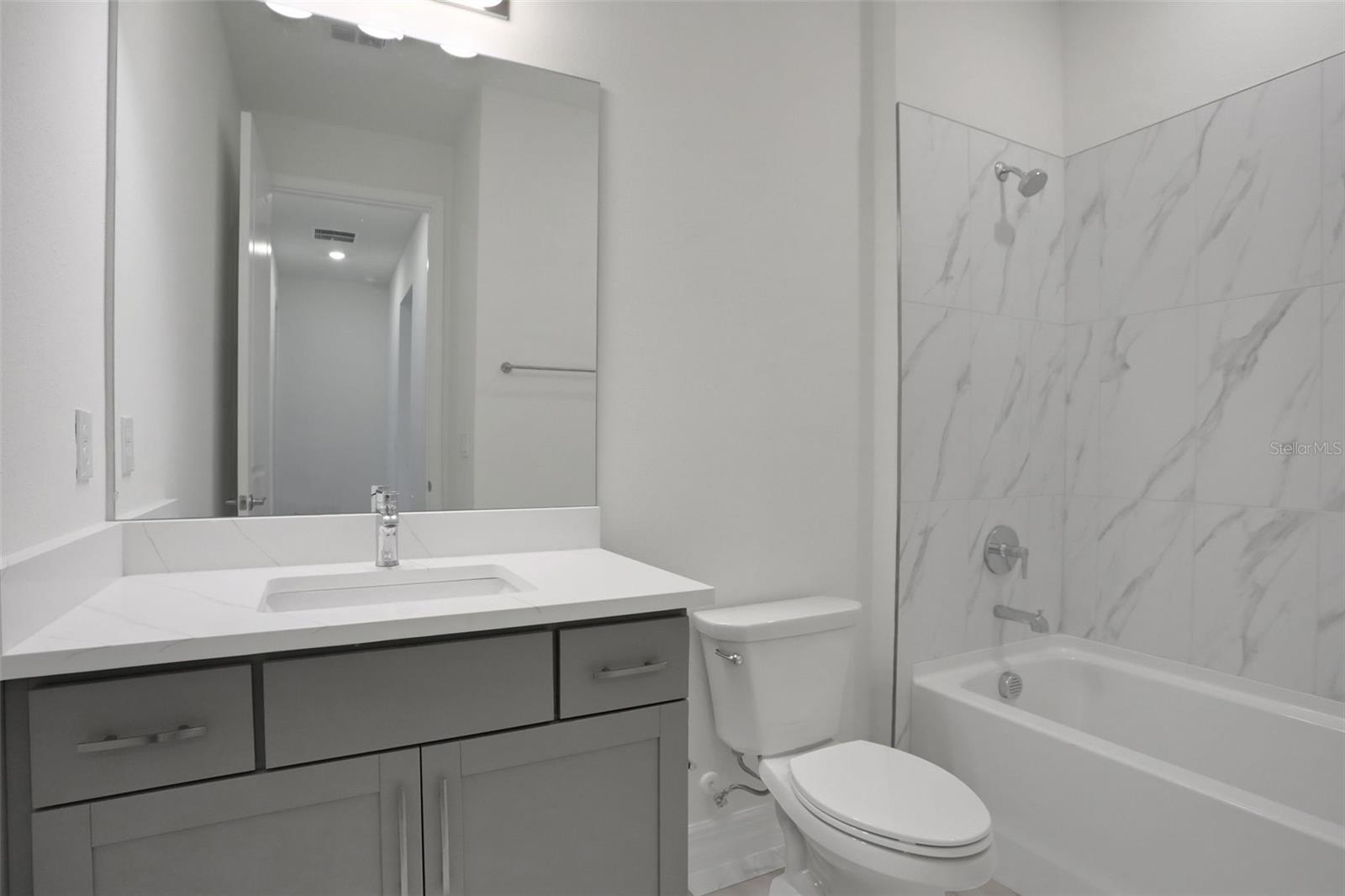 Image 20 of 24 For 13452 Turnleaf Boulevard