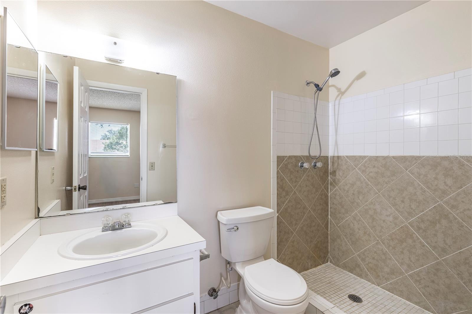 Image 15 of 26 For 343 Rosewood Lane 343