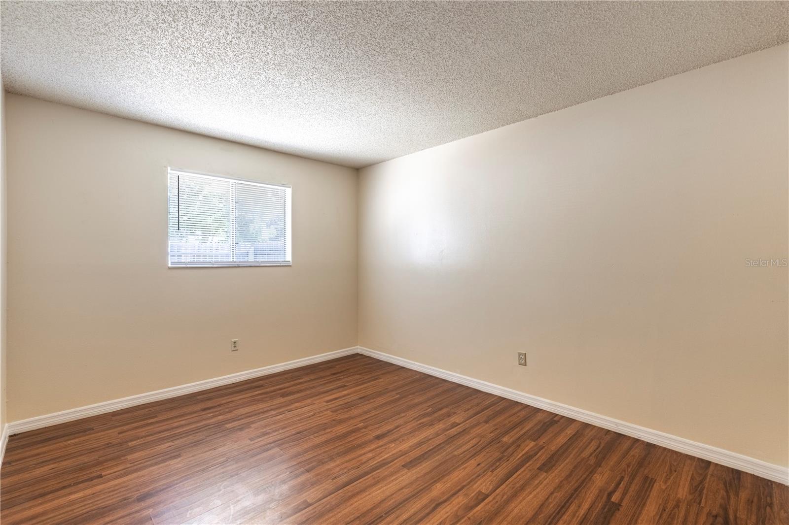 Image 16 of 26 For 343 Rosewood Lane 343
