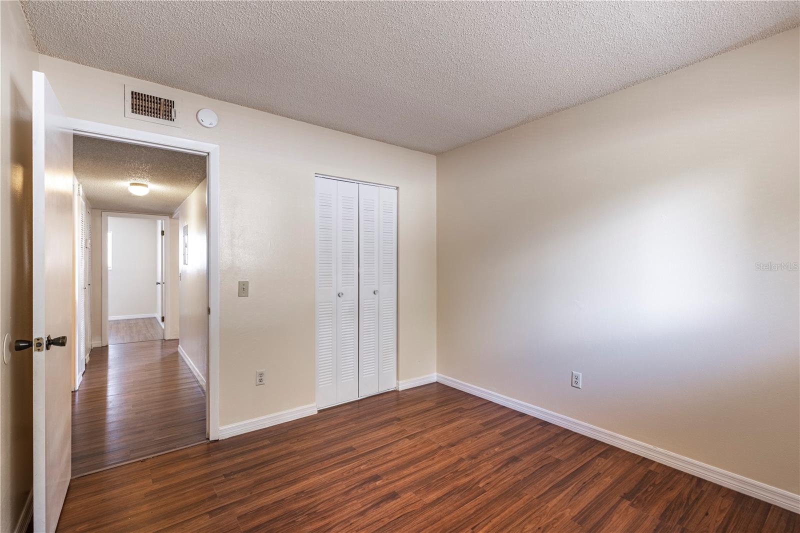 Image 21 of 26 For 343 Rosewood Lane 343