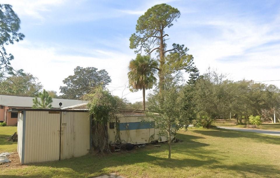 Image 2 of 3 For 28 Magnolia Road