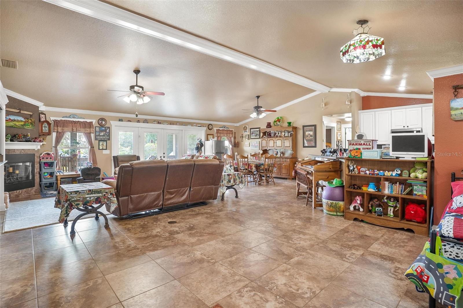 Image 19 of 100 For 13410 Deer Meadow Lane