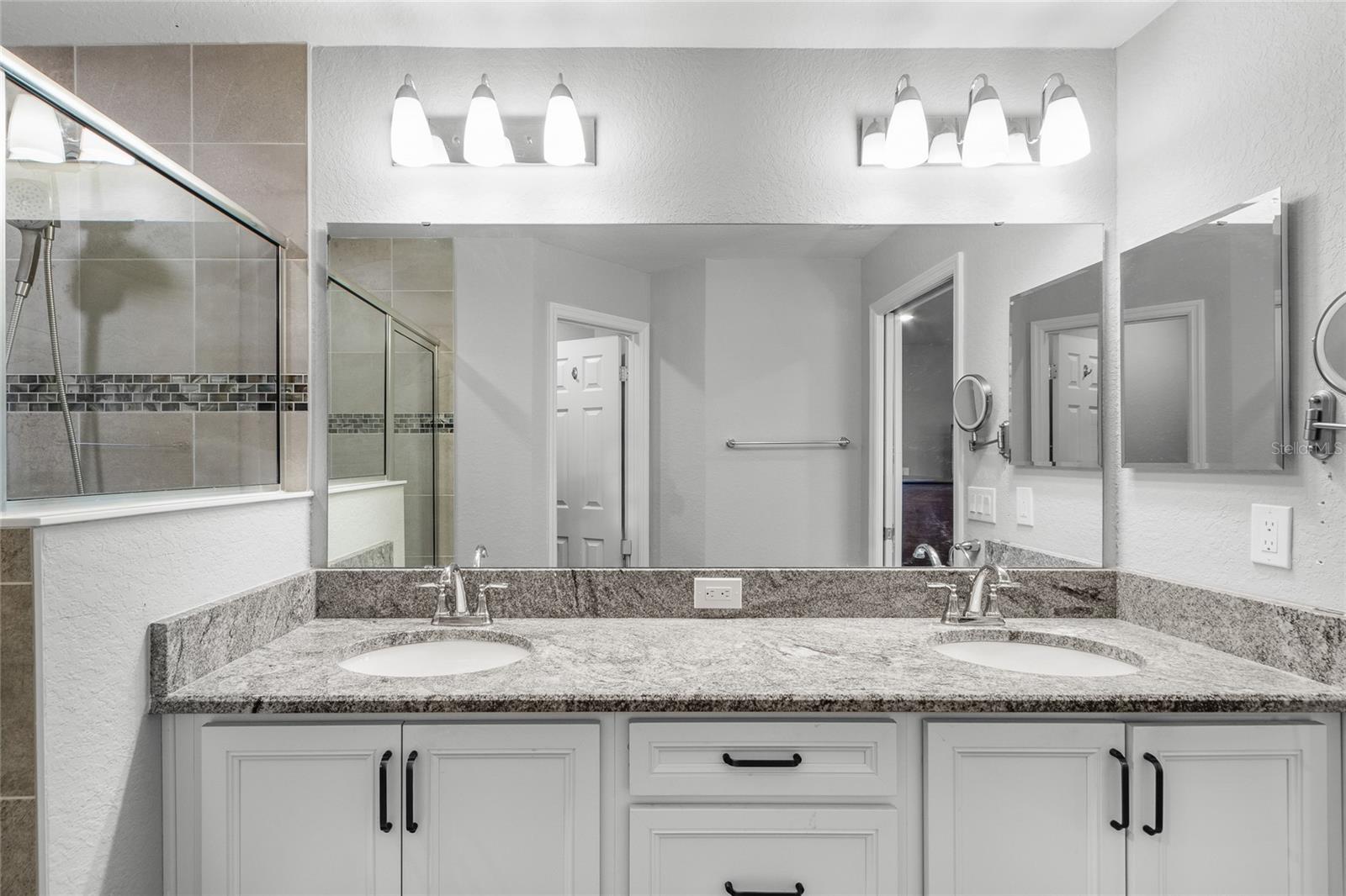 Image 14 of 25 For 2311 Sunset Way