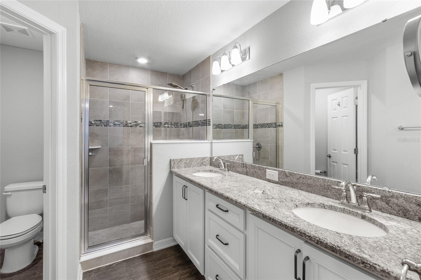 Image 15 of 25 For 2311 Sunset Way