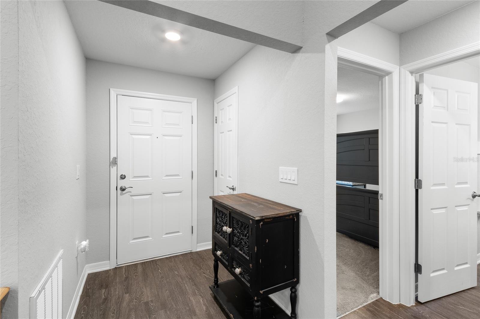 Image 20 of 25 For 2311 Sunset Way