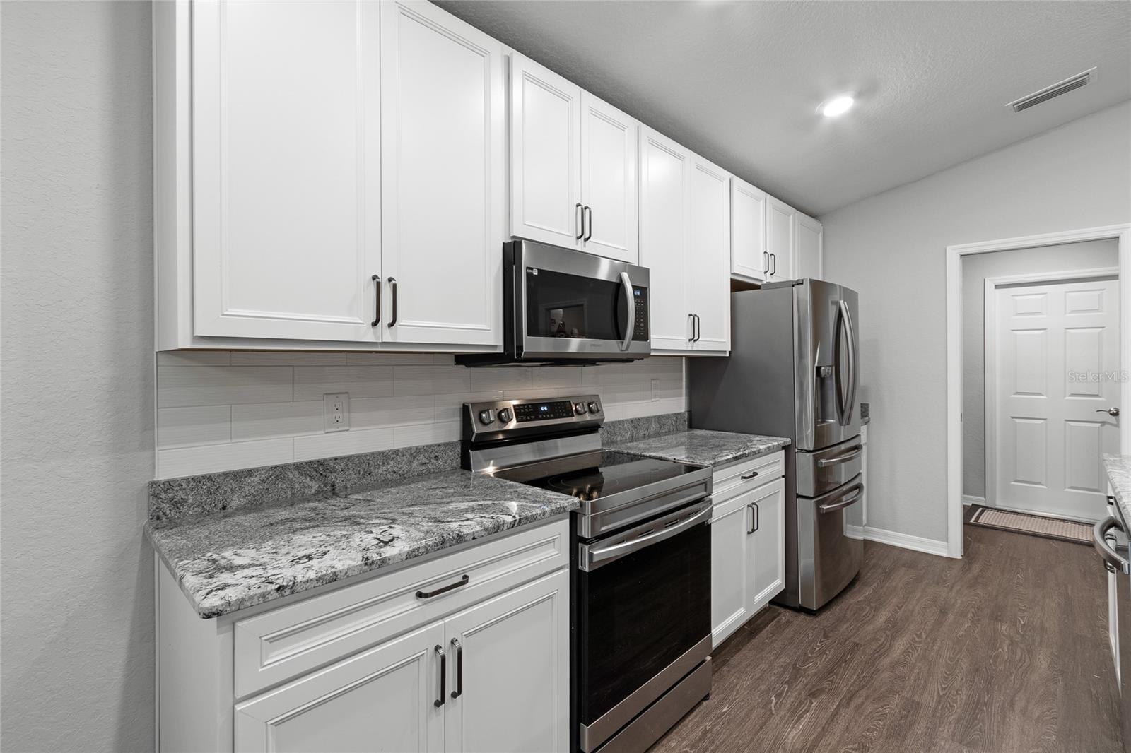 Image 4 of 25 For 2311 Sunset Way