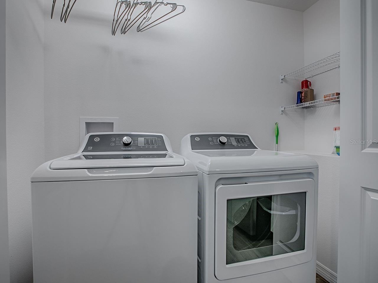 Image 22 of 47 For 7891 Loree Way